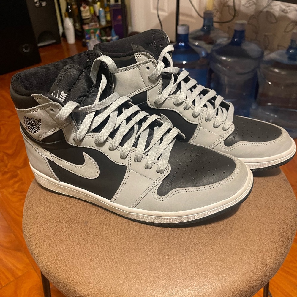 Air Jordan 1 Retro High OG “Shadow 2.0”